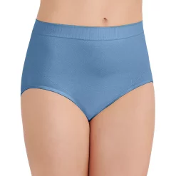 Women's Vanity Fair® Smoothing Comfort Seamless Brief Panty 13264 15 Women's Vanity Fair® Smoothing Comfort Seamless Brief Panty 13264 -Vanity Fair shop 3358714 Pond