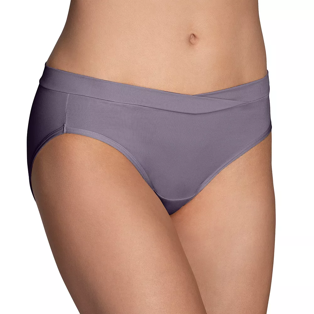 Women's Vanity FairĀ® Beyond Comfort Silky Stretch Bikini Panty 18291 - Image 9